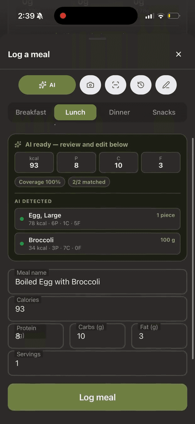 CuocoMitra parsing a described meal into ingredients and macros, dark mode